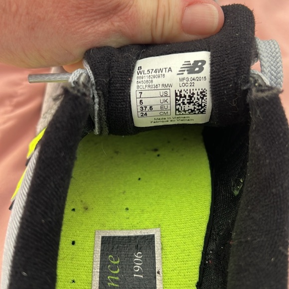 New Balance 574 - Picture 4 of 5